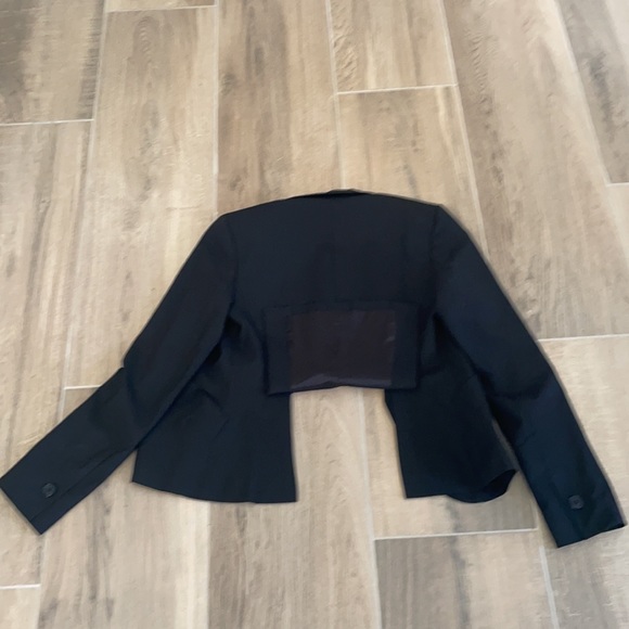 COPY - Theory black blazer Size 2 w/ two front pockets - Picture 12 of 12